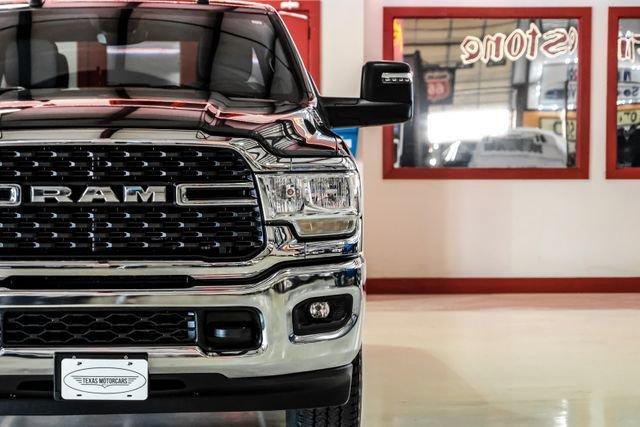Used 2024 RAM 2500 Big Horn AWD/4WD image 44