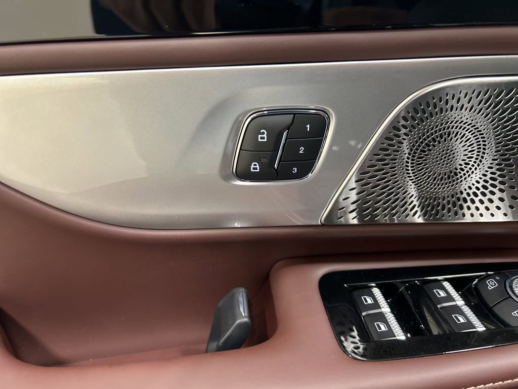 New 2026 Lincoln Nautilus Black Label image 13