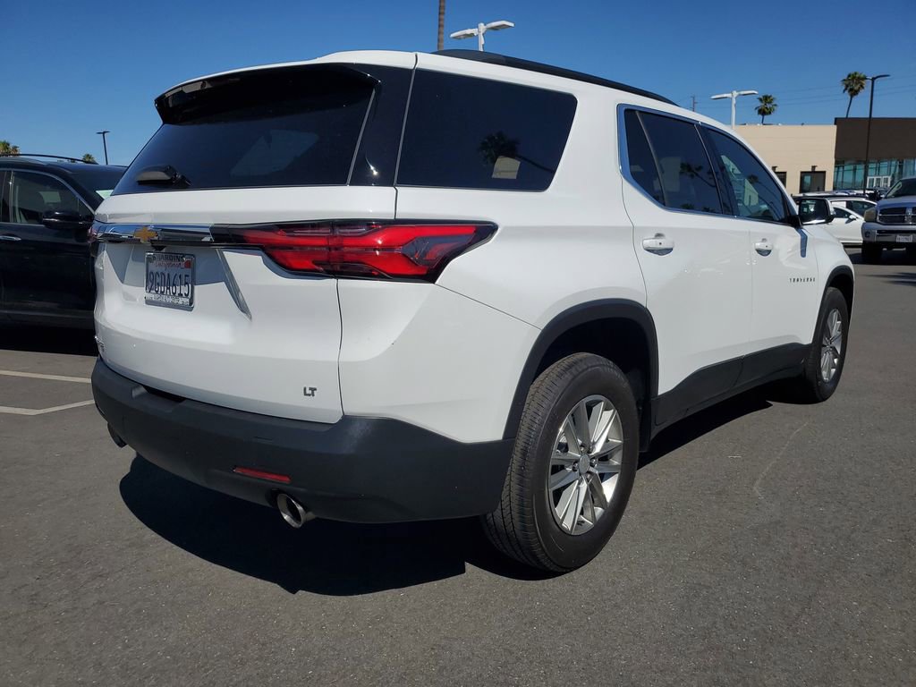 Used 2023 Chevrolet Traverse LT image 4
