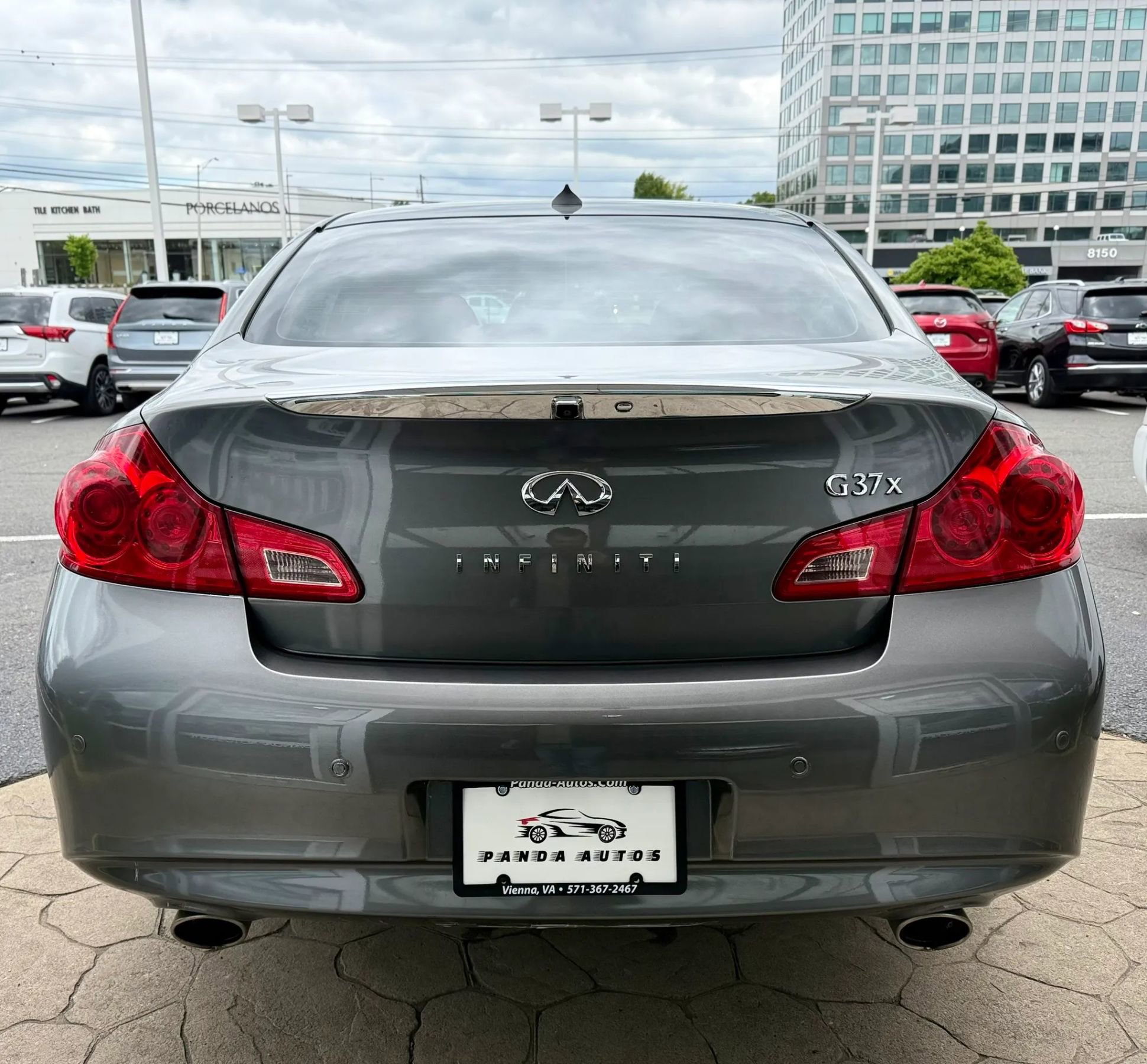 Used 2013 INFINITI G37 x Sedan w/ Premium Pkg AWD/4WD image 6