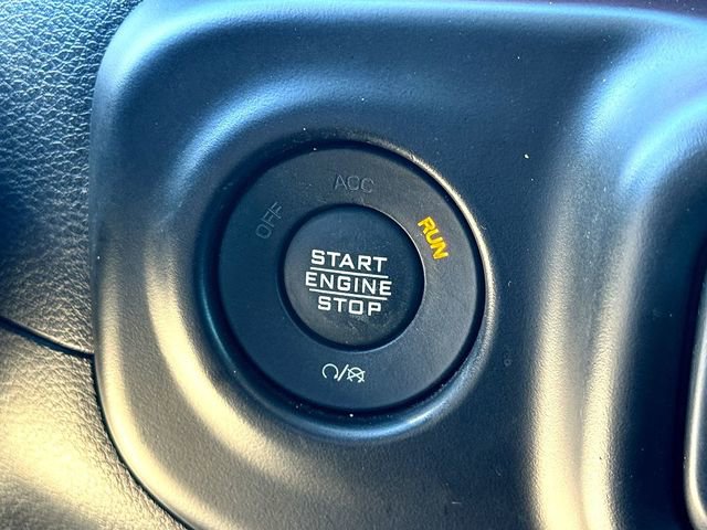 Used 2022 Jeep Wrangler Unlimited Rubicon image 17