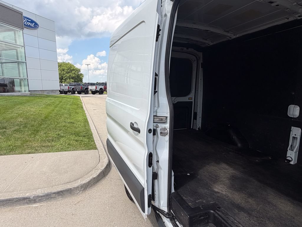 Used 2015 Ford Transit 250 148 Medium Roof w/ Interior Upgrade Package RWD image 16