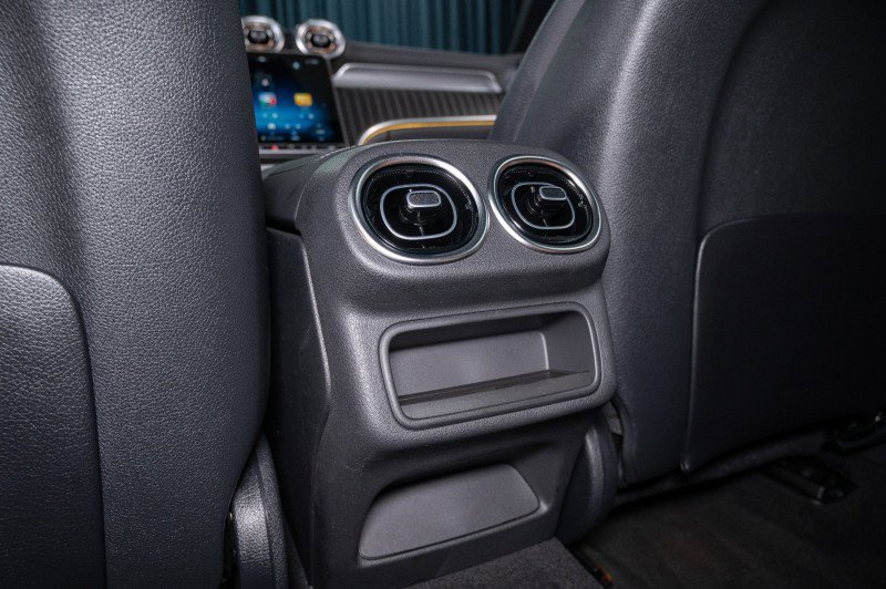 New 2026 Mercedes-Benz GLC 43 AMG 4MATIC image 23