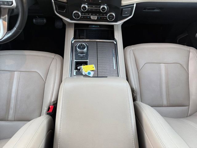 Used 2024 Ford Expedition Max Limited image 5