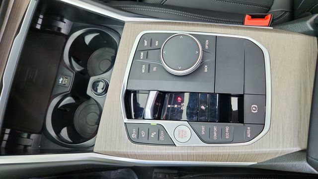 Used 2025 BMW 330i xDrive Sedan image 51