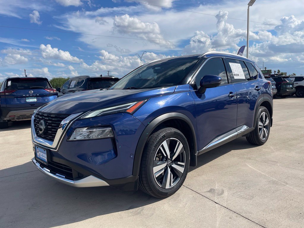 Certified 2023 Nissan Rogue Platinum w/ Platinum Premium Package FWD image 3