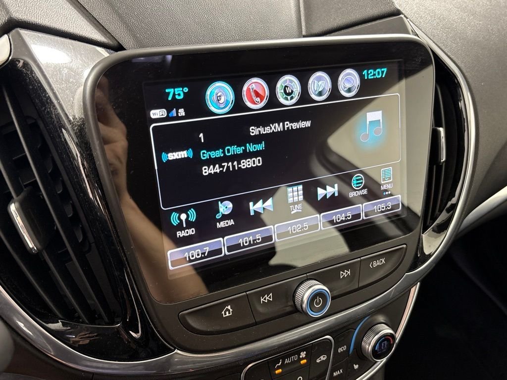 Used 2018 Chevrolet Volt Premier w/ Driver Confidence Package FWD image 36