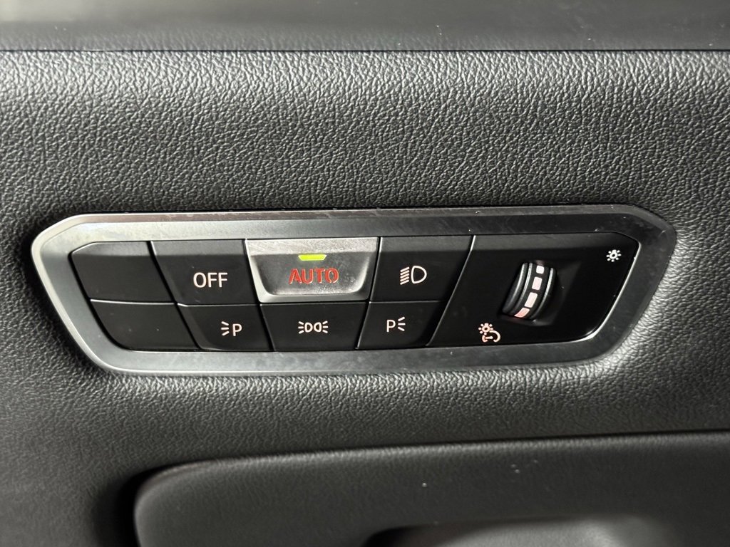 Used 2023 BMW X7 xDrive40i image 19