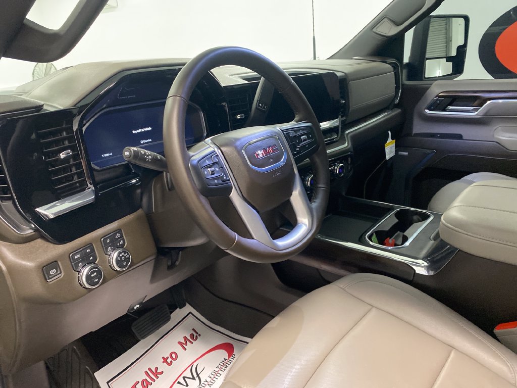 Used 2024 GMC Sierra 2500 SLT w/ SLT Premium Package AWD/4WD image 14