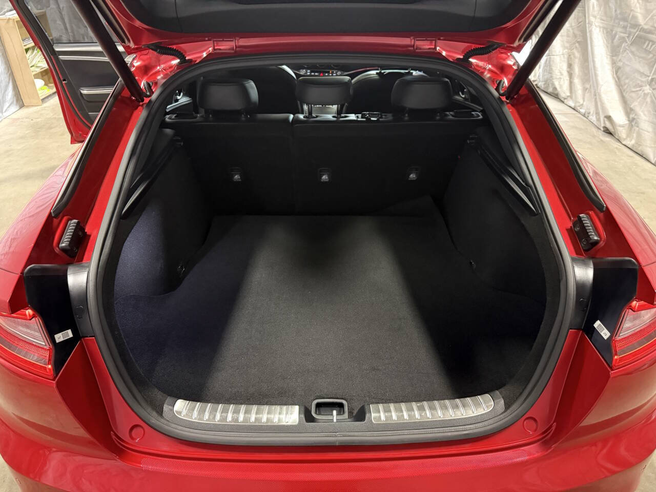 Used 2018 Kia Stinger GT2 AWD/4WD image 24
