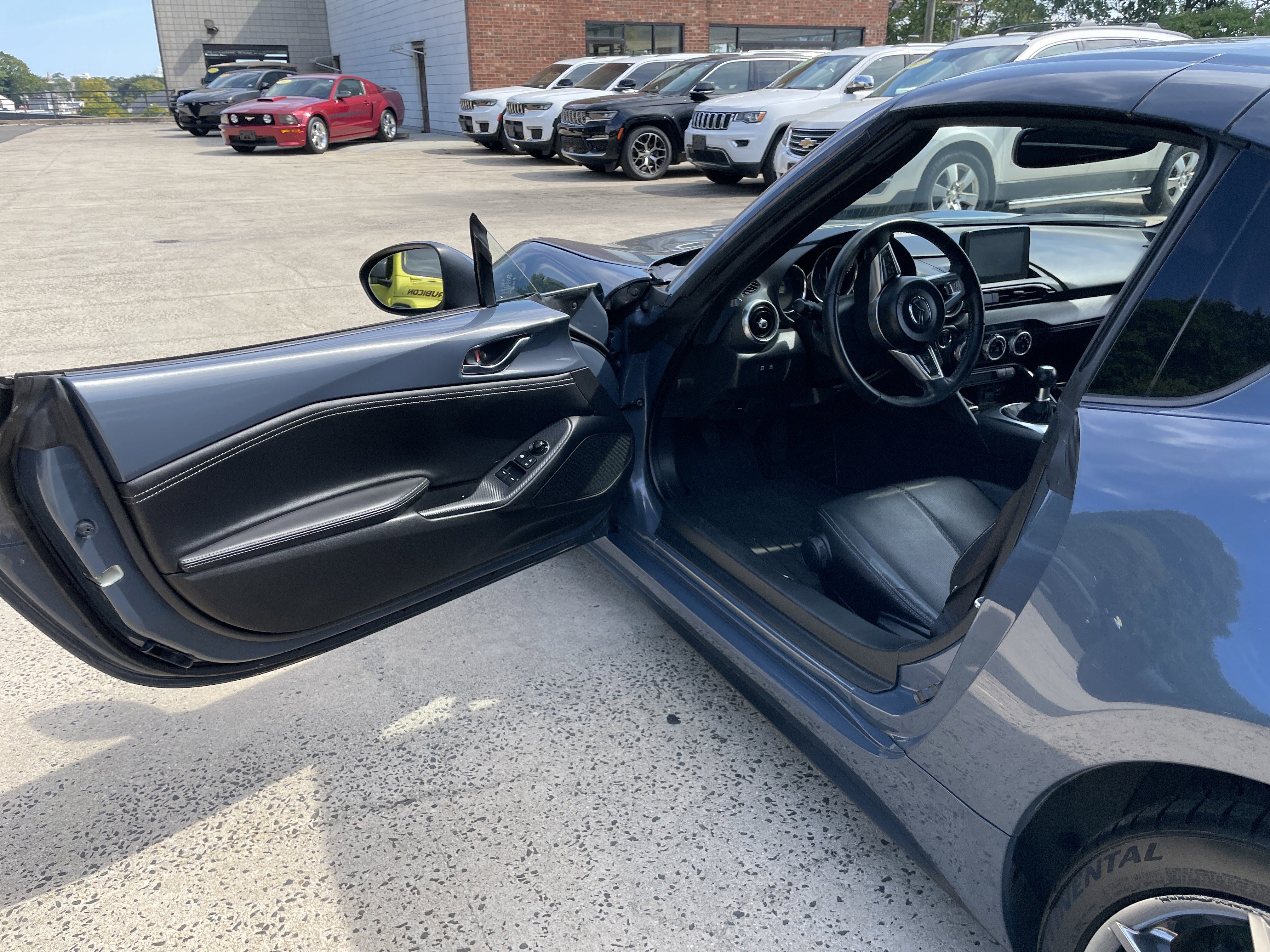 Used 2021 MAZDA MX-5 Miata RF Grand Touring image 17