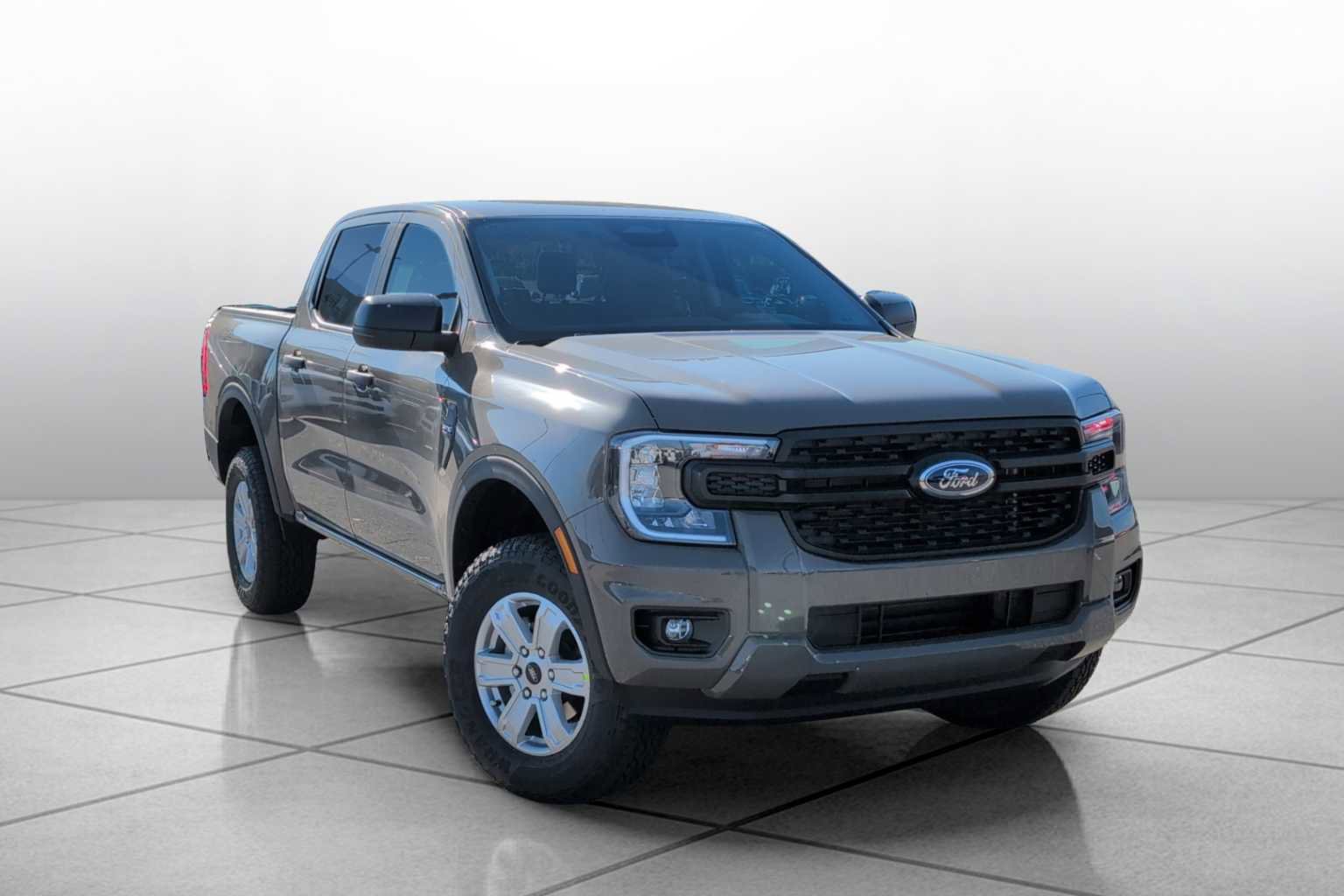 New 2025 Ford Ranger XL image 2