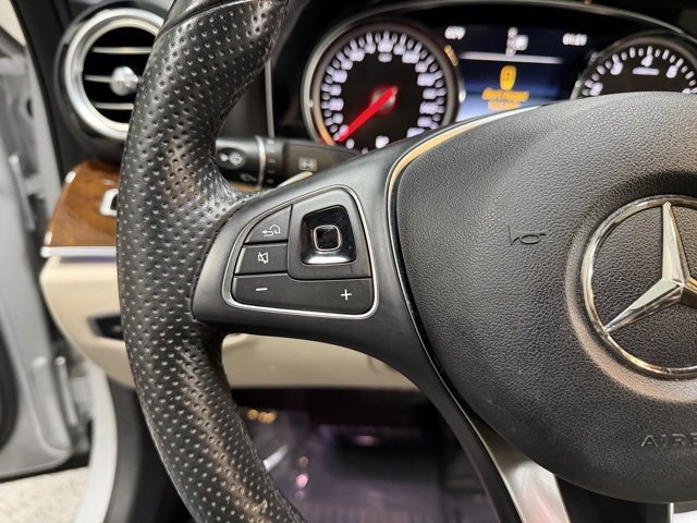 Used 2018 Mercedes-Benz E 300 E 300 image 18