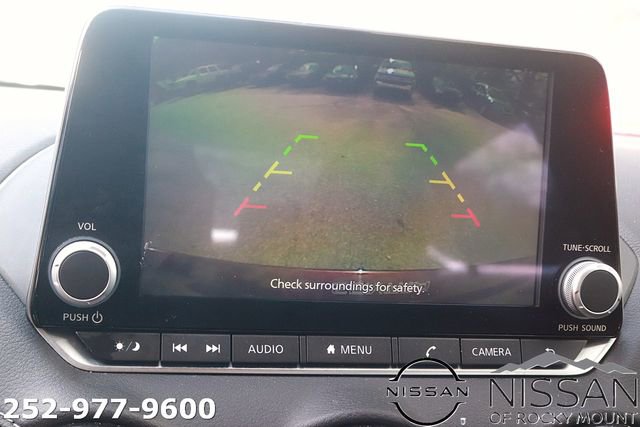 Used 2025 Nissan Sentra SV image 24