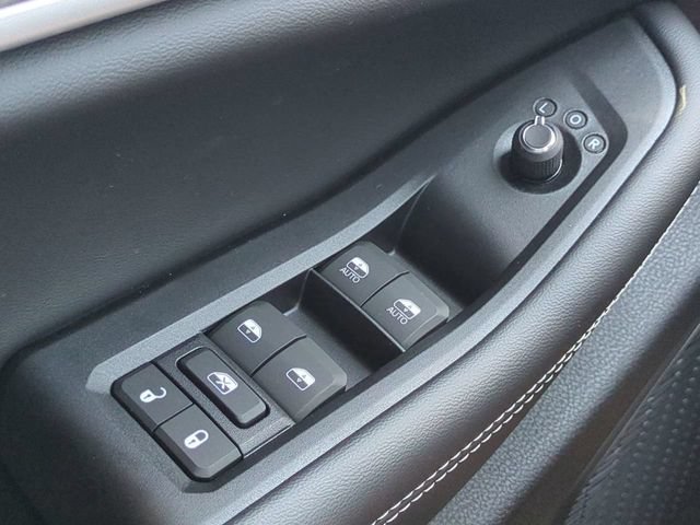 New 2026 Jeep Grand Cherokee L 4WD image 25