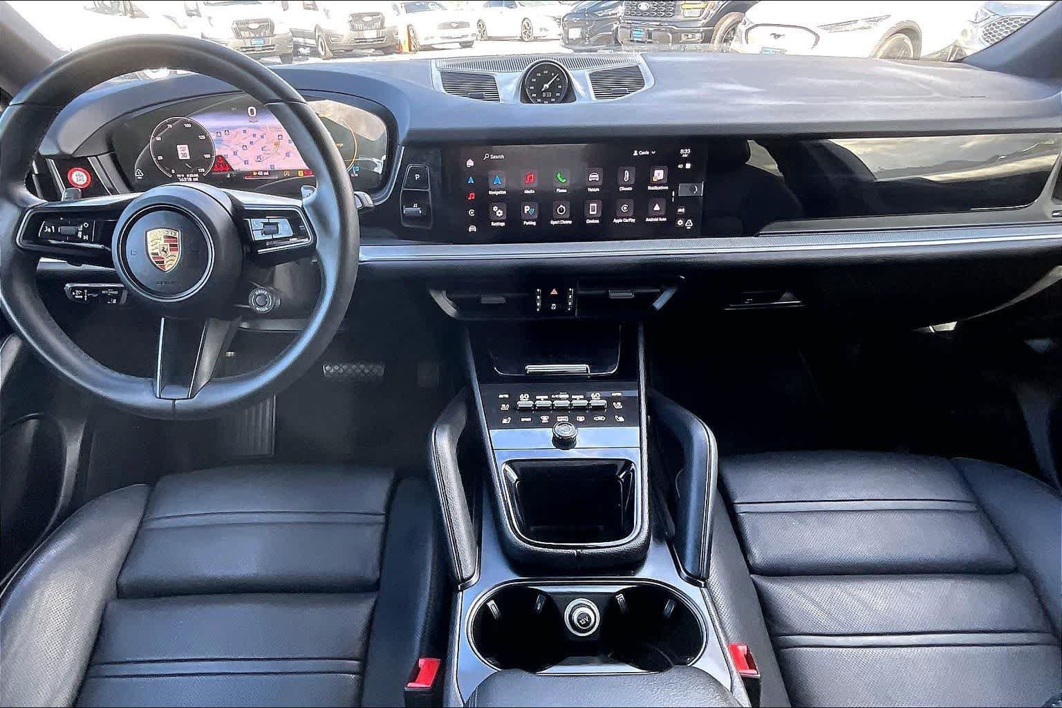 Used 2025 Porsche Cayenne Coupe AWD/4WD image 10