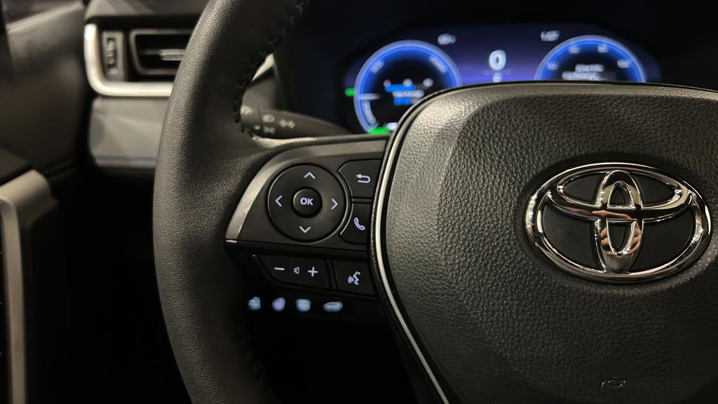 Used 2023 Toyota RAV4 XSE image 27