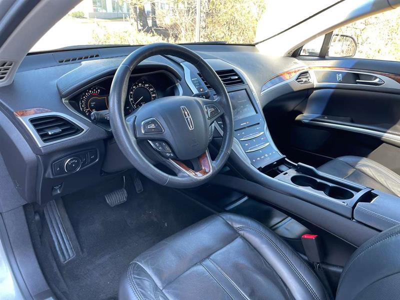 Used 2013 Lincoln MKZ image 63