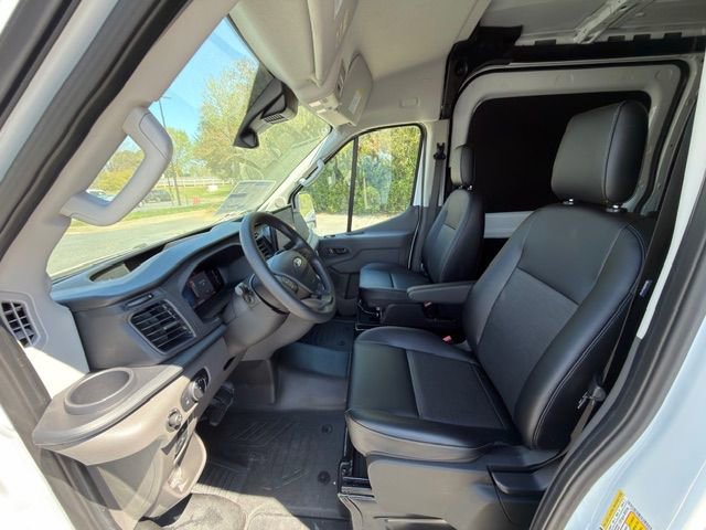New 2026 Ford Transit 250 148 Medium Roof w/ Load Area Protection Package image 5