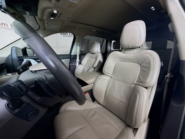 Used 2021 Lincoln Aviator Reserve w/ Equipment Group 202A image 24
