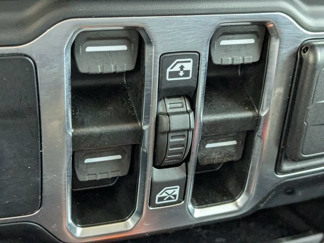Used 2022 Jeep Gladiator Sport AWD/4WD image 22