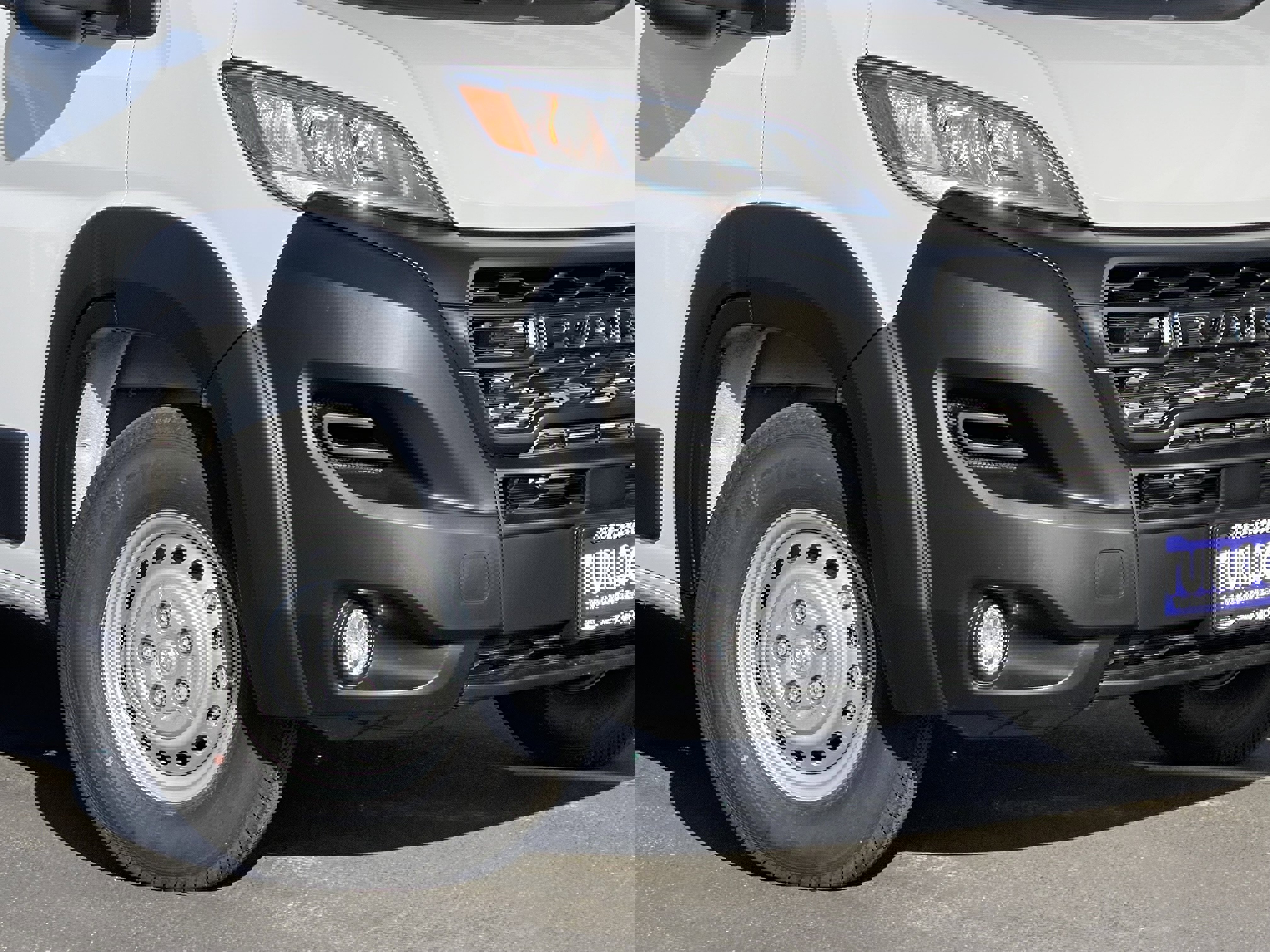 New 2026 RAM ProMaster 2500 w/ Convenience Group image 3