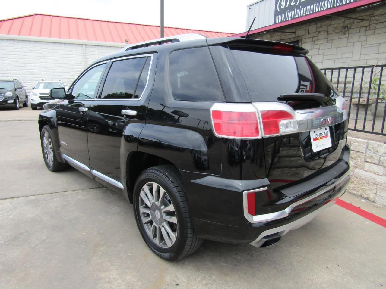 Used 2016 GMC Terrain Denali FWD image 3