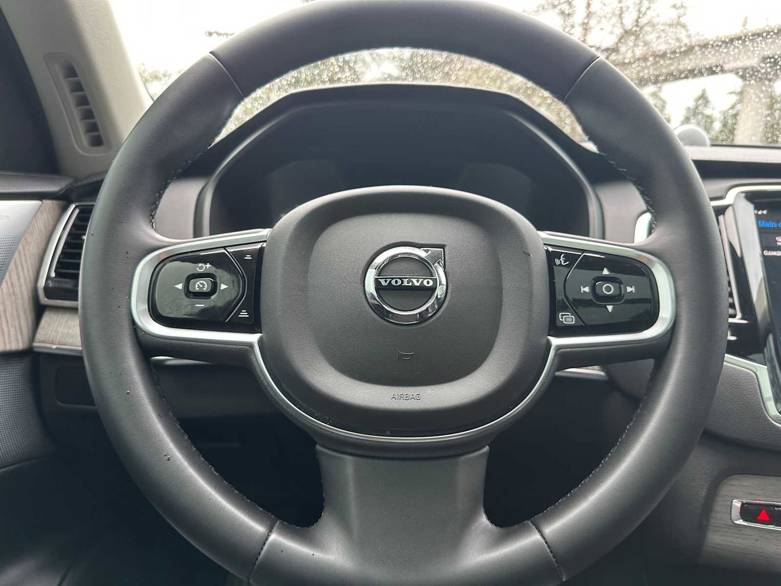 Certified 2023 Volvo XC90 T8 Ultimate image 25