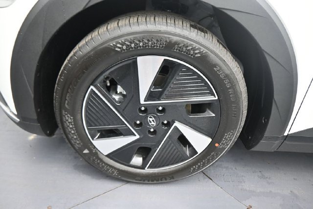 New 2027 Hyundai Ioniq 5 SE RWD image 20