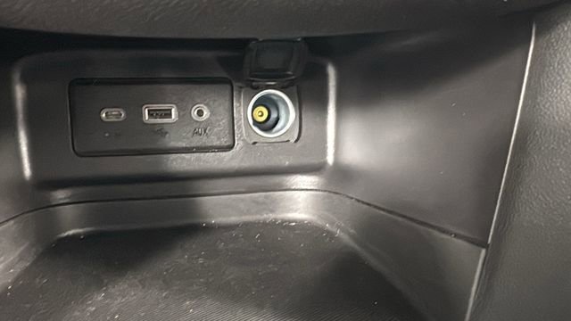 Used 2024 Chevrolet Equinox LT image 29