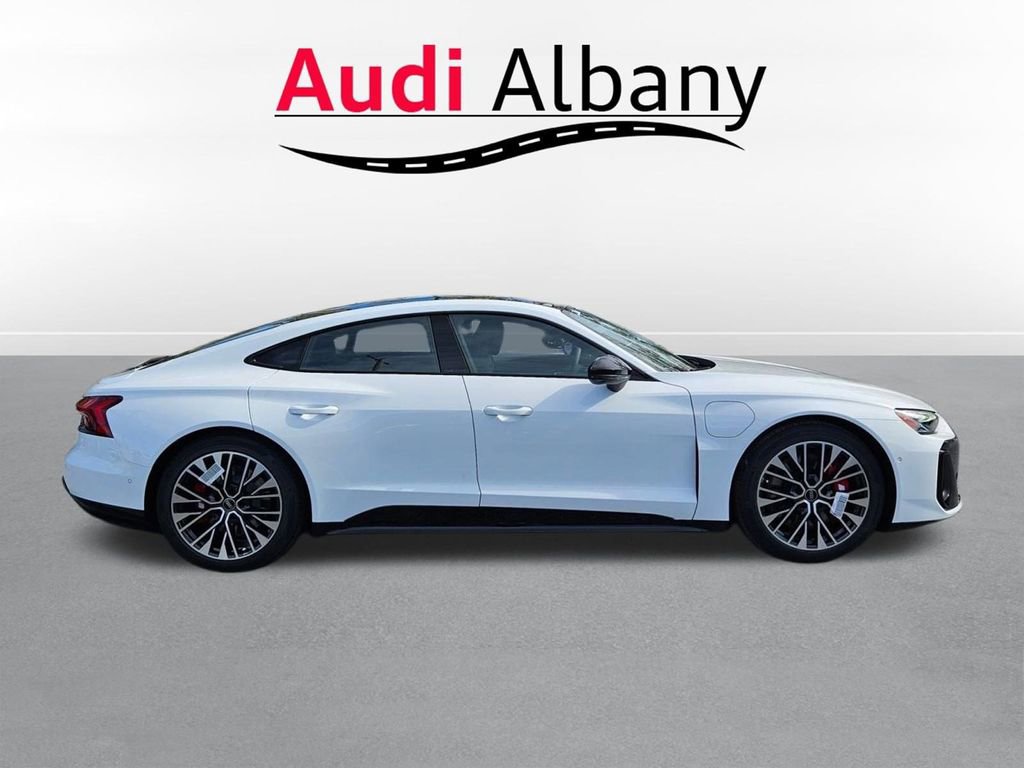 New 2026 Audi S e-tron GT Prestige image 3