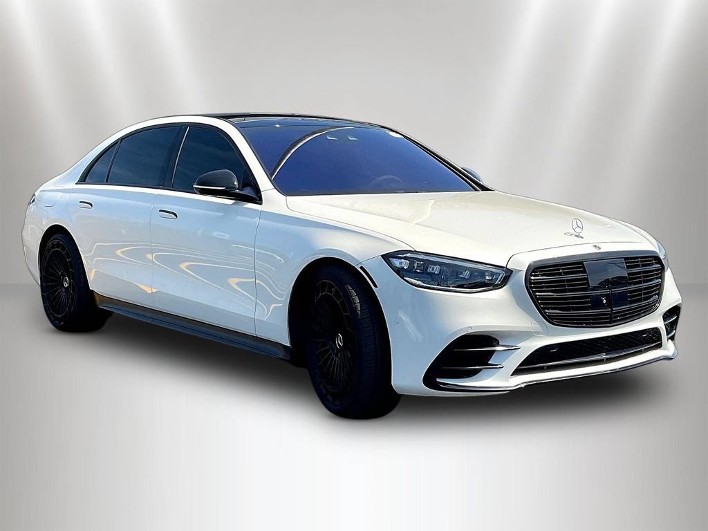 Used 2022 Mercedes-Benz S 500 4MATIC image 3