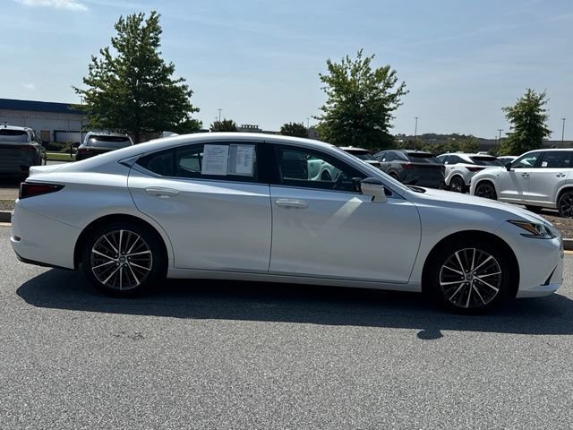Used 2025 Lexus ES 350 w/ Premium Package FWD image 10