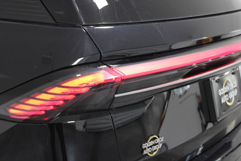 New 2026 Lincoln Nautilus Reserve w/ Jet Appearance Package image 57