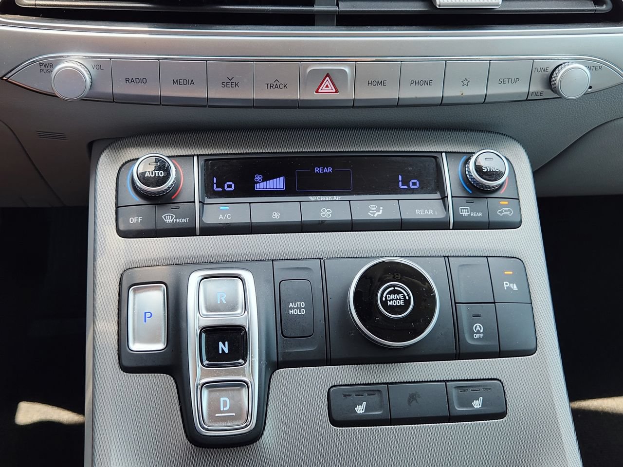 Used 2020 Hyundai Palisade SEL w/ Convenience Package FWD image 16