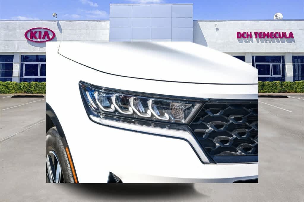 Certified 2023 Kia Sorento S w/ Panoramic Sunroof Package FWD image 4