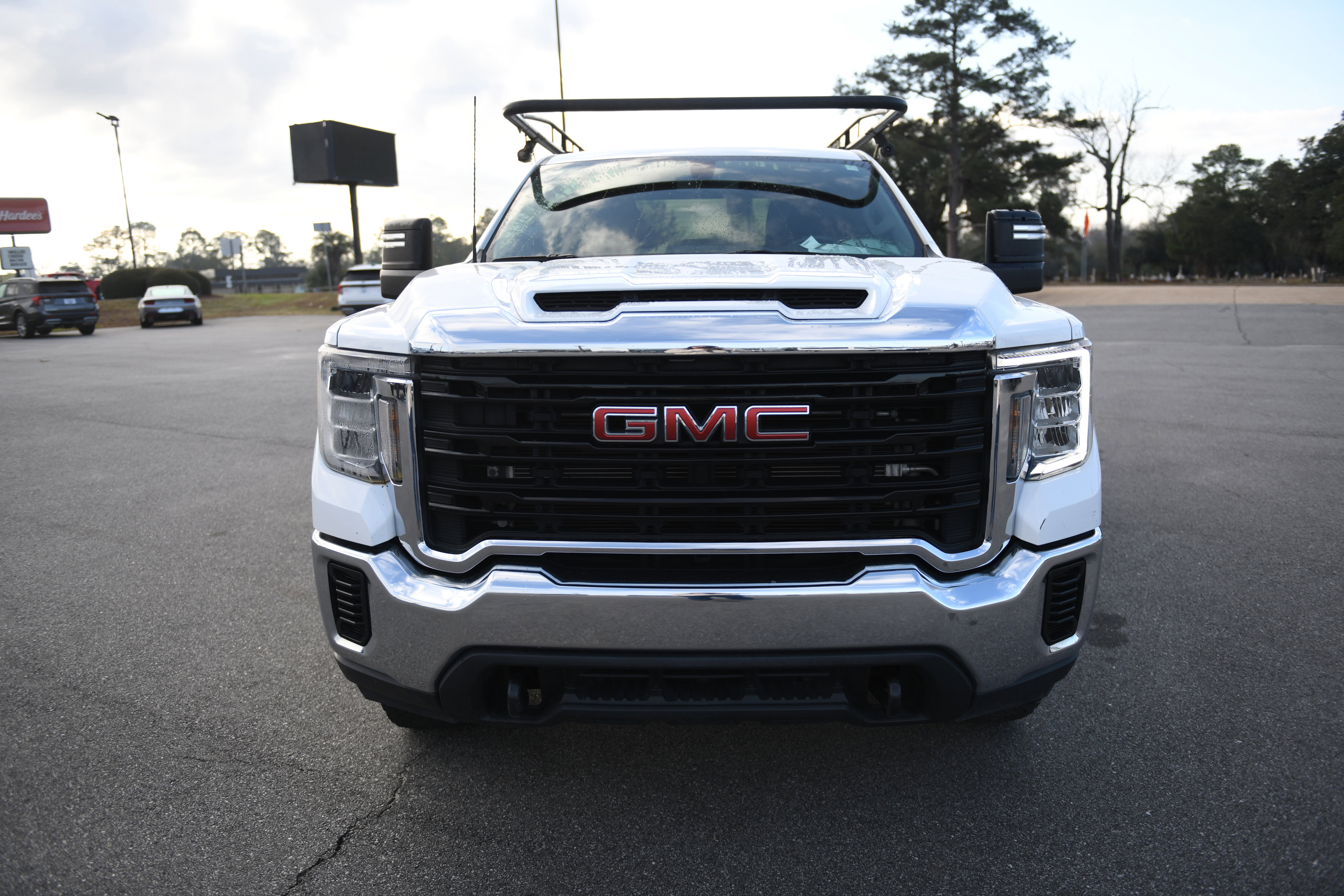 Used 2022 GMC Sierra 2500 Pro w/ Convenience Package image 18