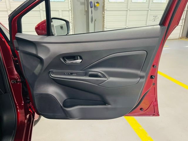 New 2025 Nissan Versa SV w/ Trunk Package image 31