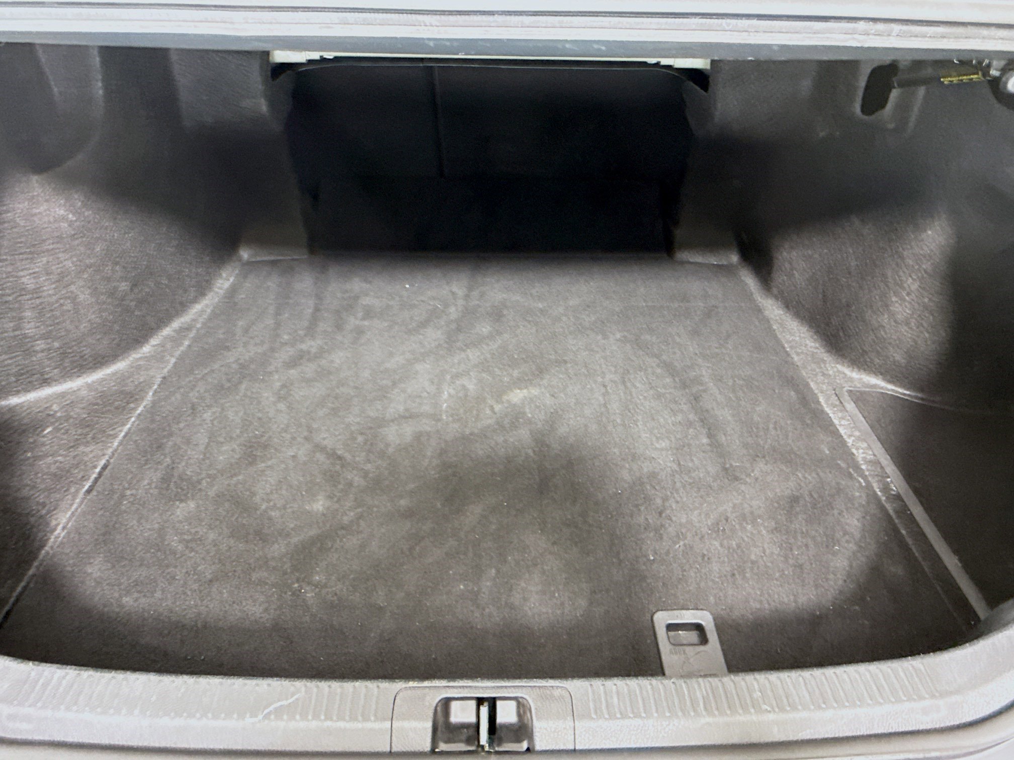 Used 2025 Toyota Camry LE image 35