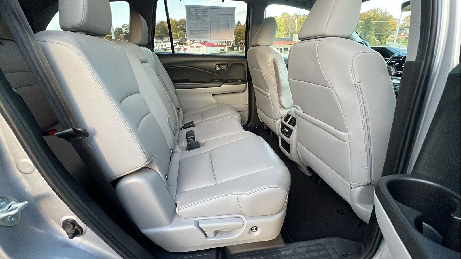 Used 2022 Honda Pilot Special Edition image 15