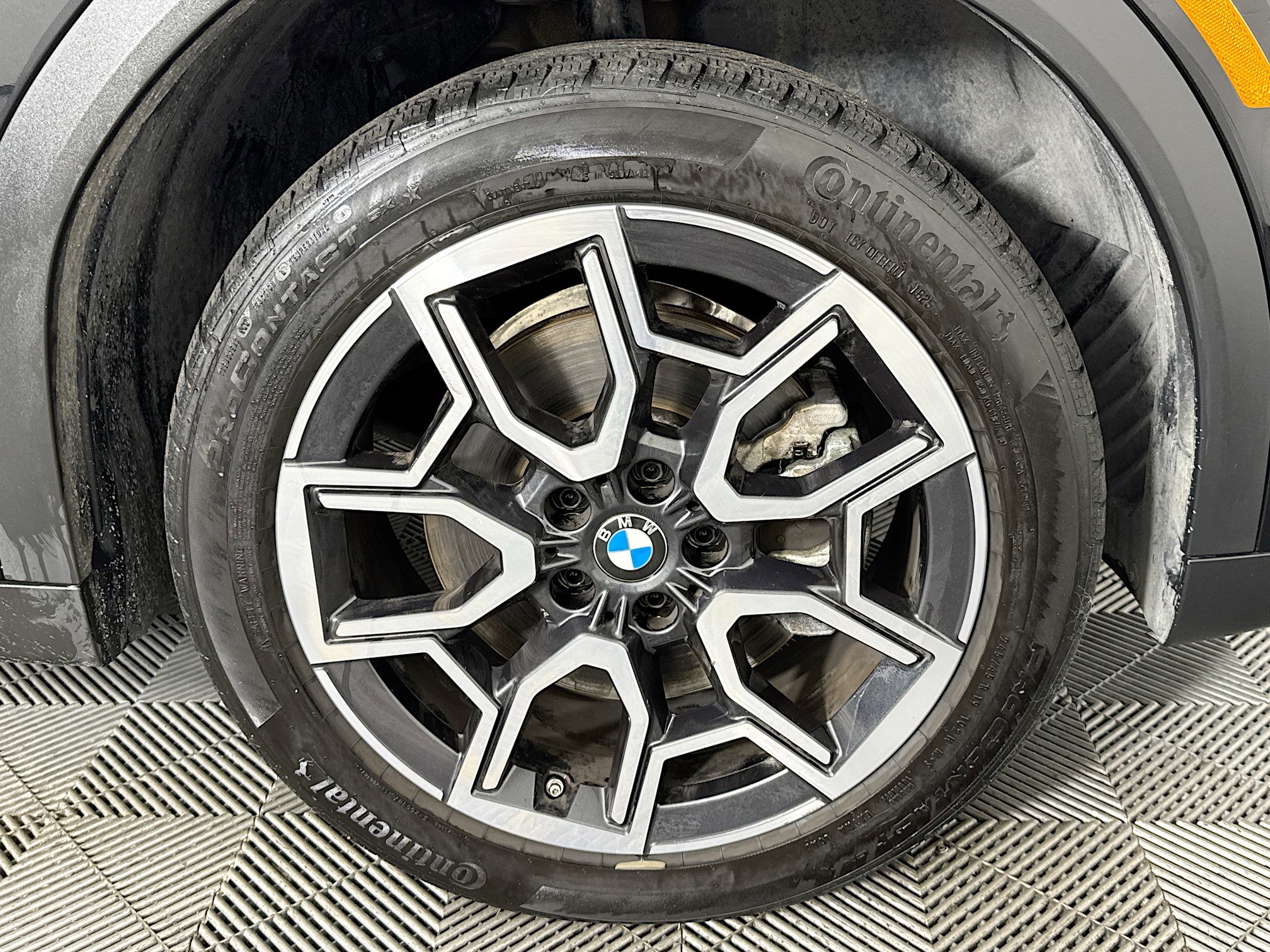 Used 2026 BMW X2 xDrive28i AWD/4WD image 56