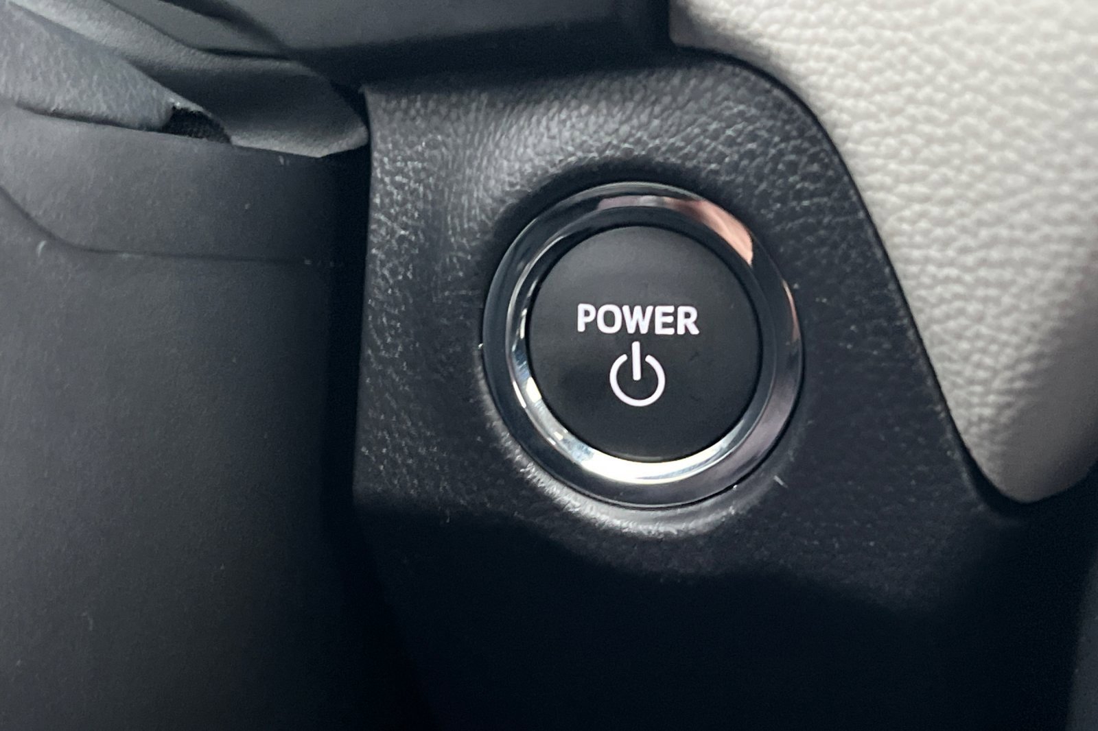 New 2025 Toyota RAV4 XLE w/ Weather Package image 19