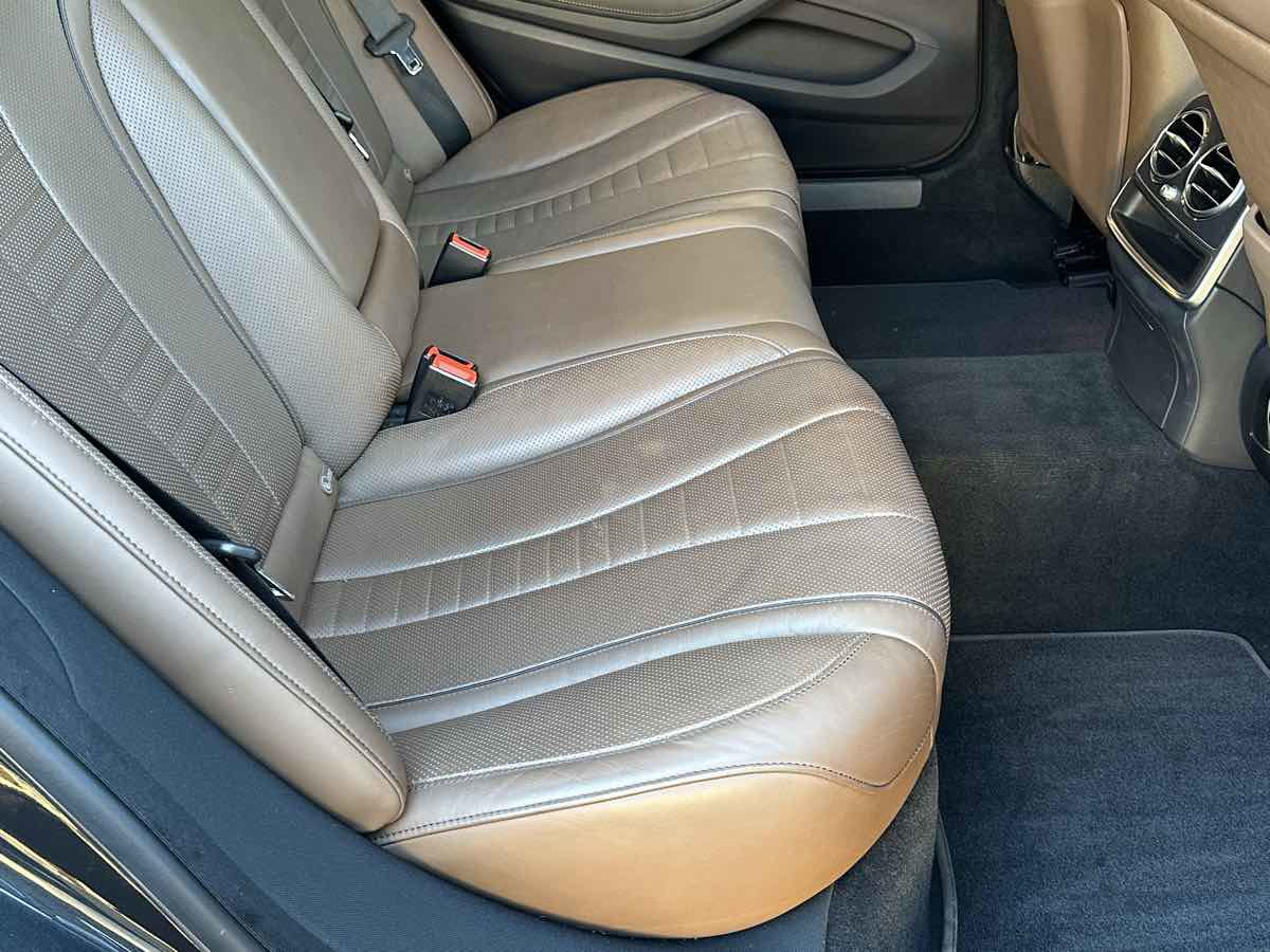 Used 2019 Mercedes-Benz S 560 Sedan image 11