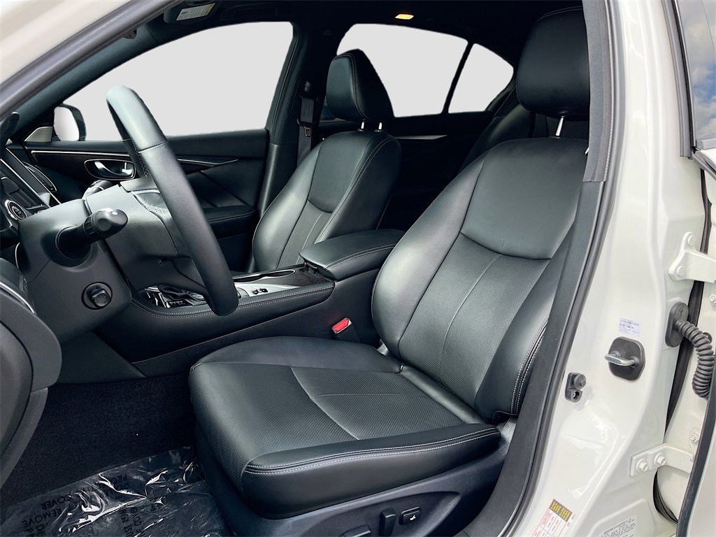 Used 2024 INFINITI Q50 Sensory image 22