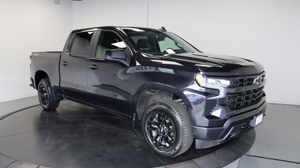 Used 2024 Chevrolet Silverado 1500 RST w/ Convenience Package II image 7