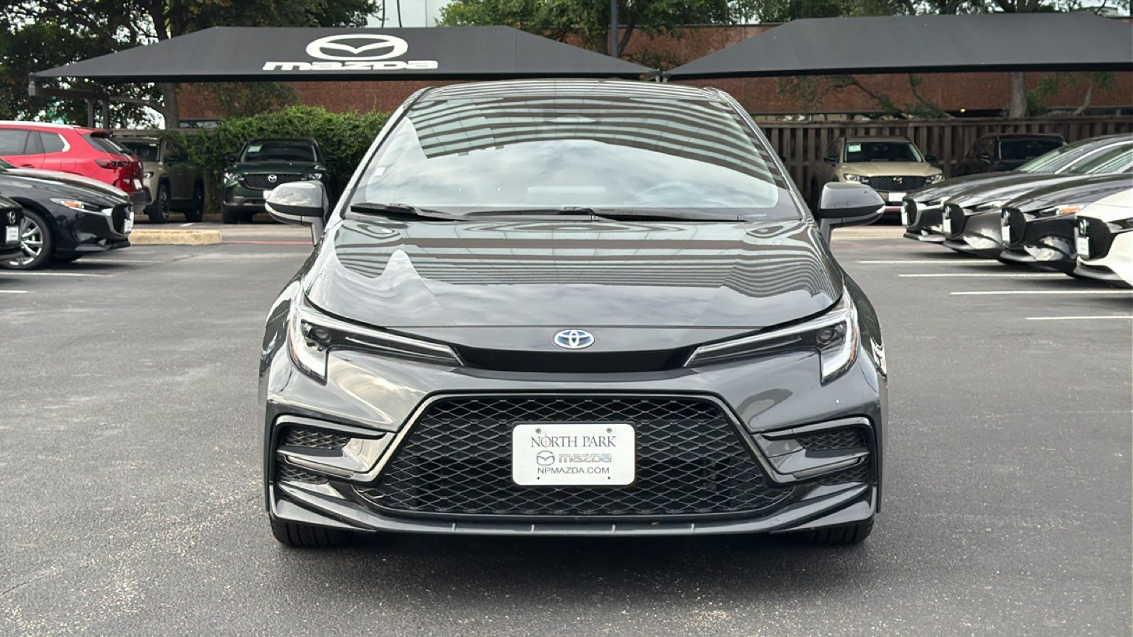 Used 2024 Toyota Corolla SE FWD image 9