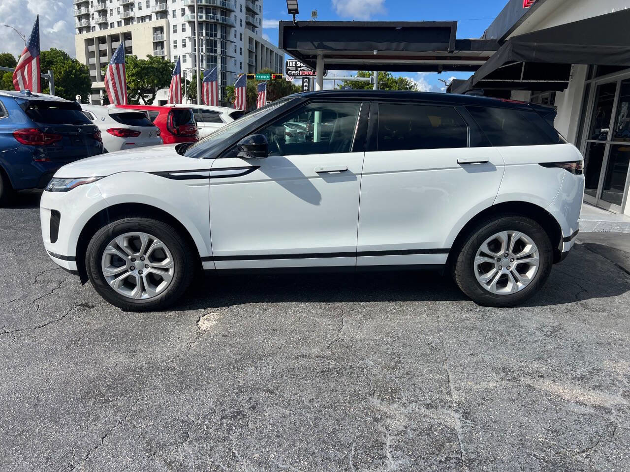 Used 2020 Land Rover Range Rover Evoque S image 2