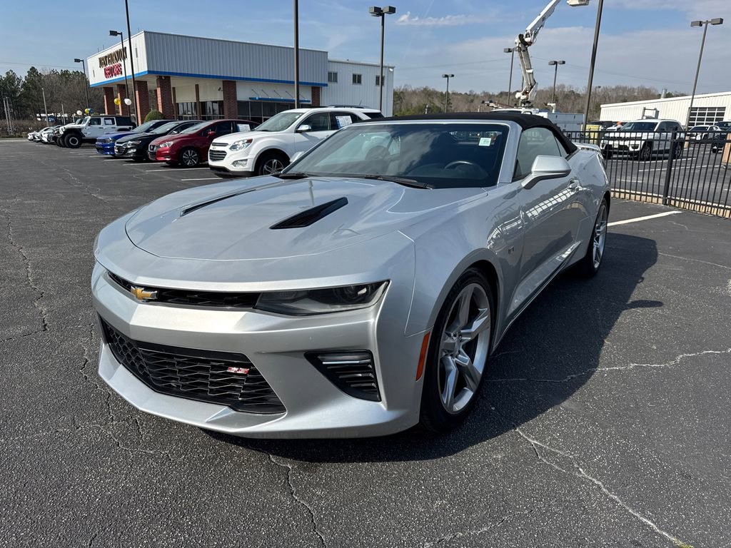 Used 2017 Chevrolet Camaro SS video 2