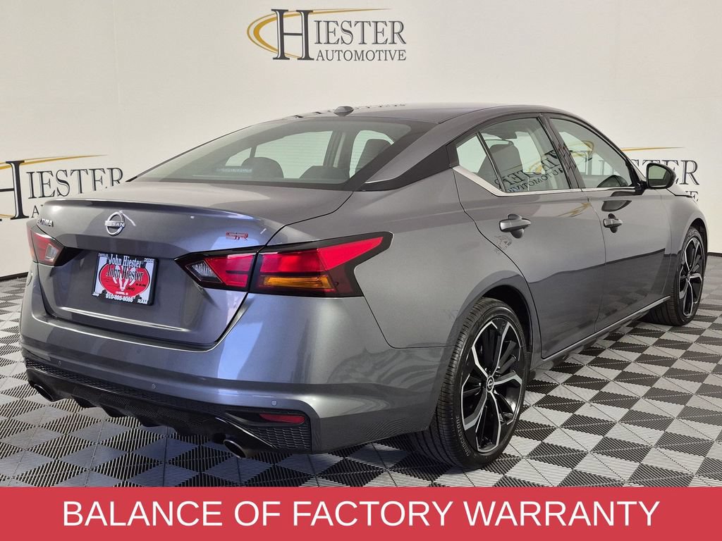 Used 2025 Nissan Altima 2.5 SR FWD image 4