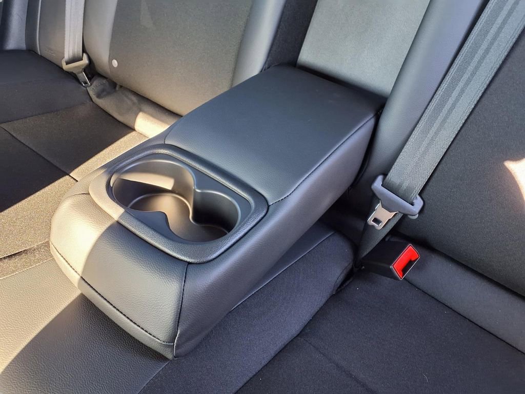 Used 2025 Honda Civic Sport image 26